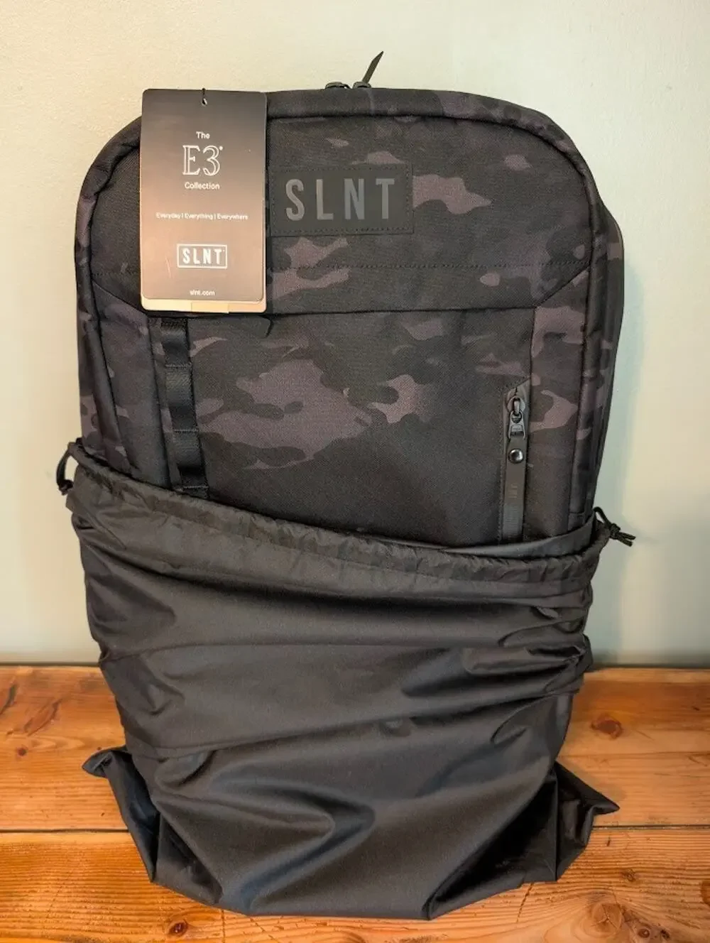 NWT SLNT E3 Faraday Backpack